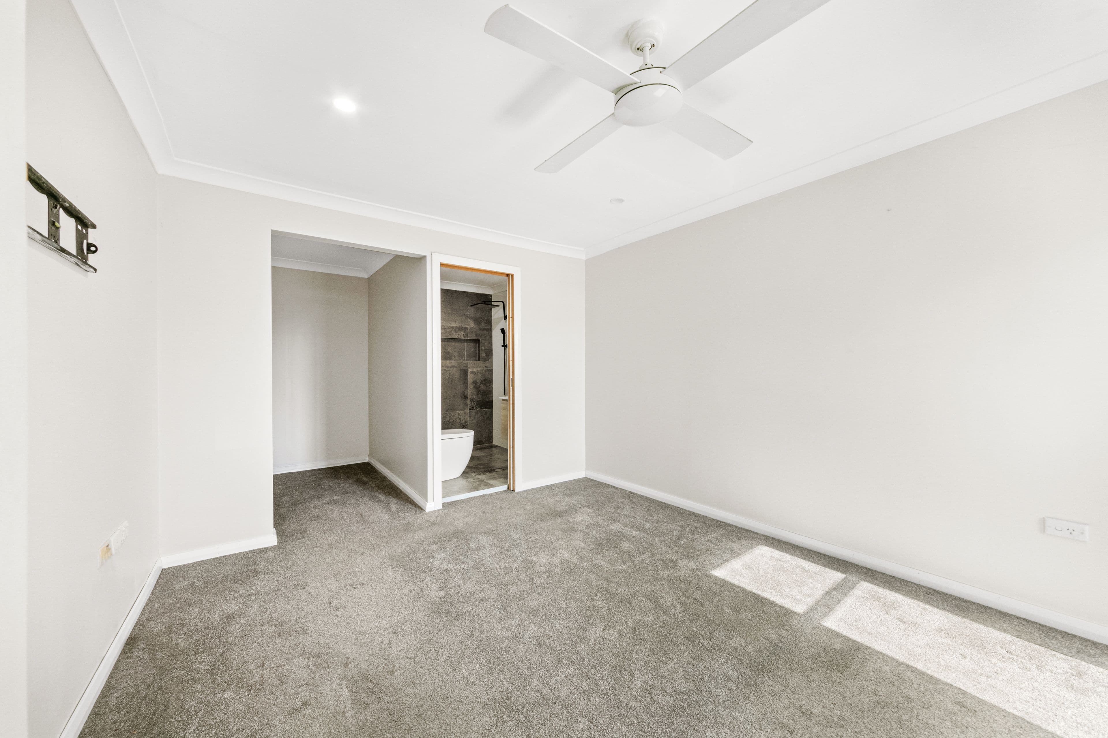 54 Dalnott Road, Gorokan NSW 2263, Gorokan - Thumbnail 7