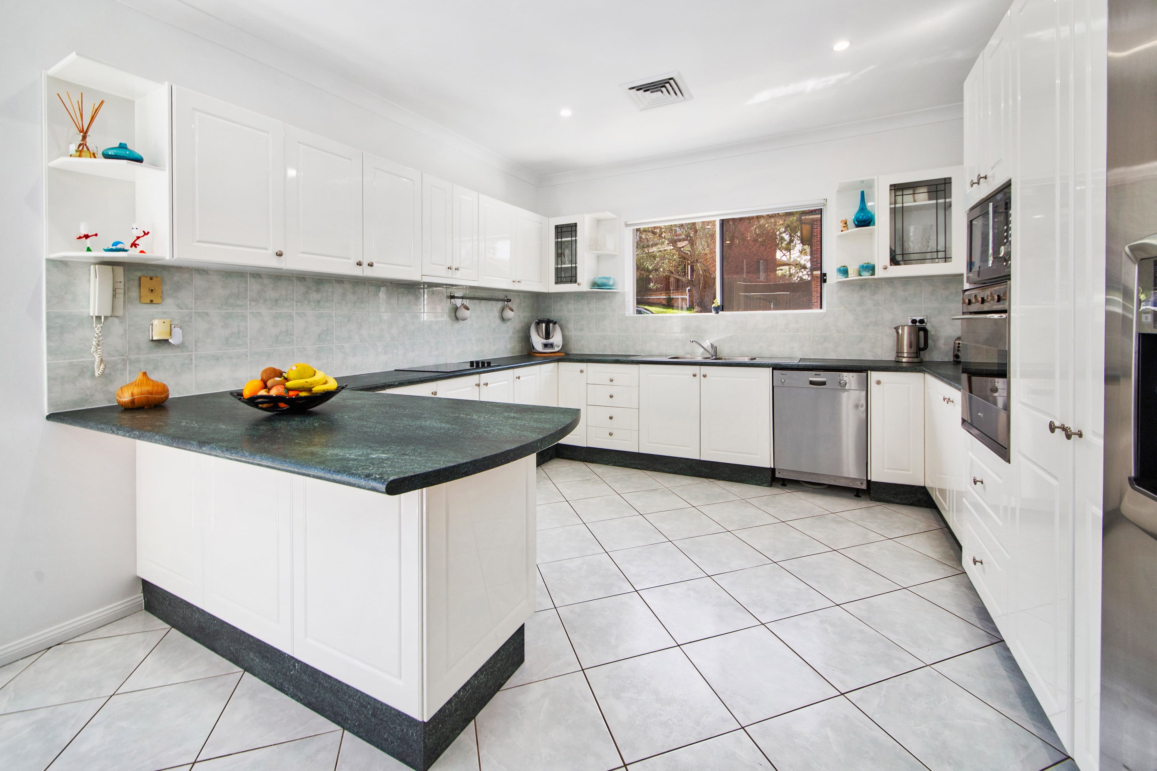 10 Barrigon Row, Menai NSW 2234, Menai - Thumbnail 8