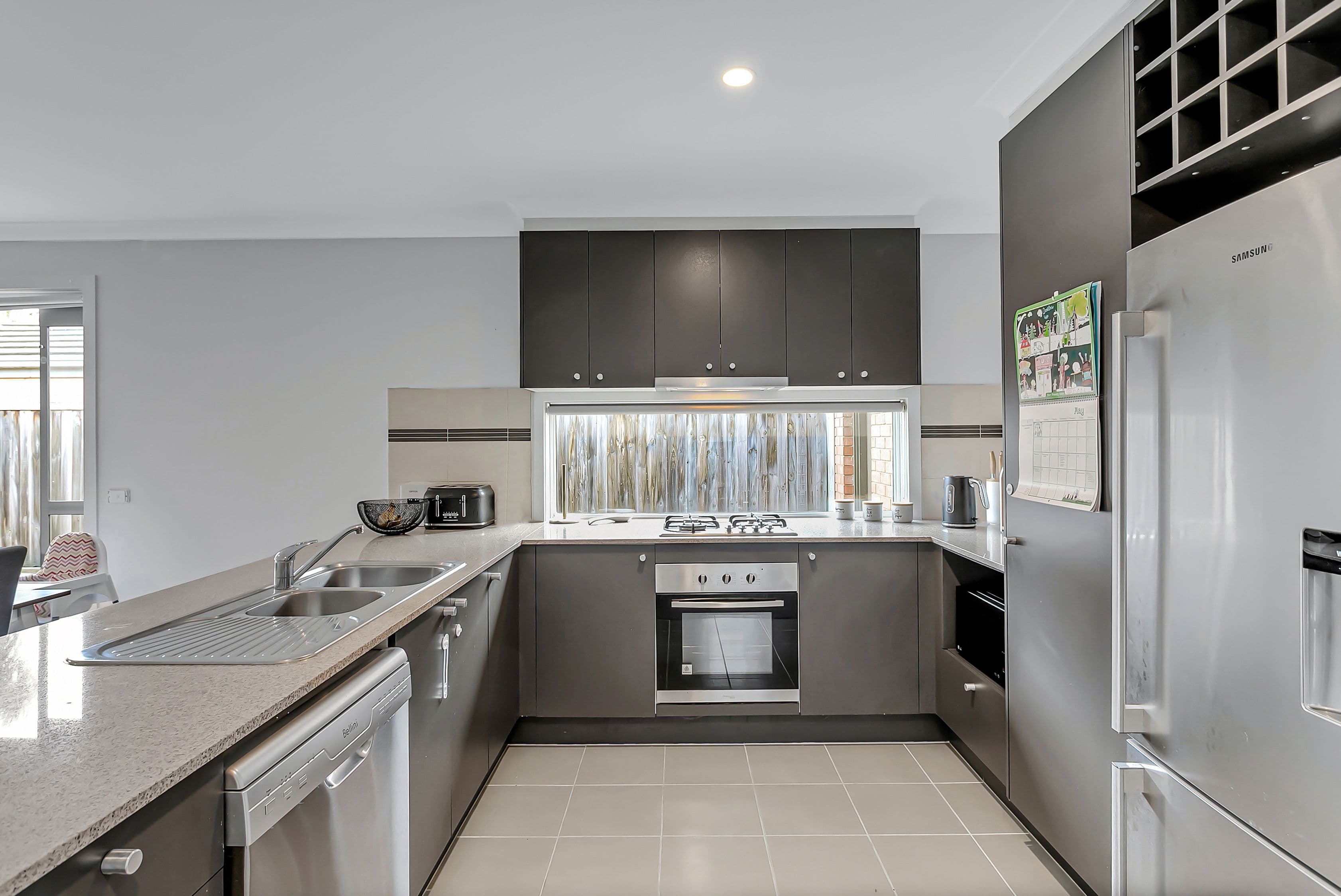 20 Central Avenue, Pakenham VIC 3810, Pakenham - Thumbnail 3