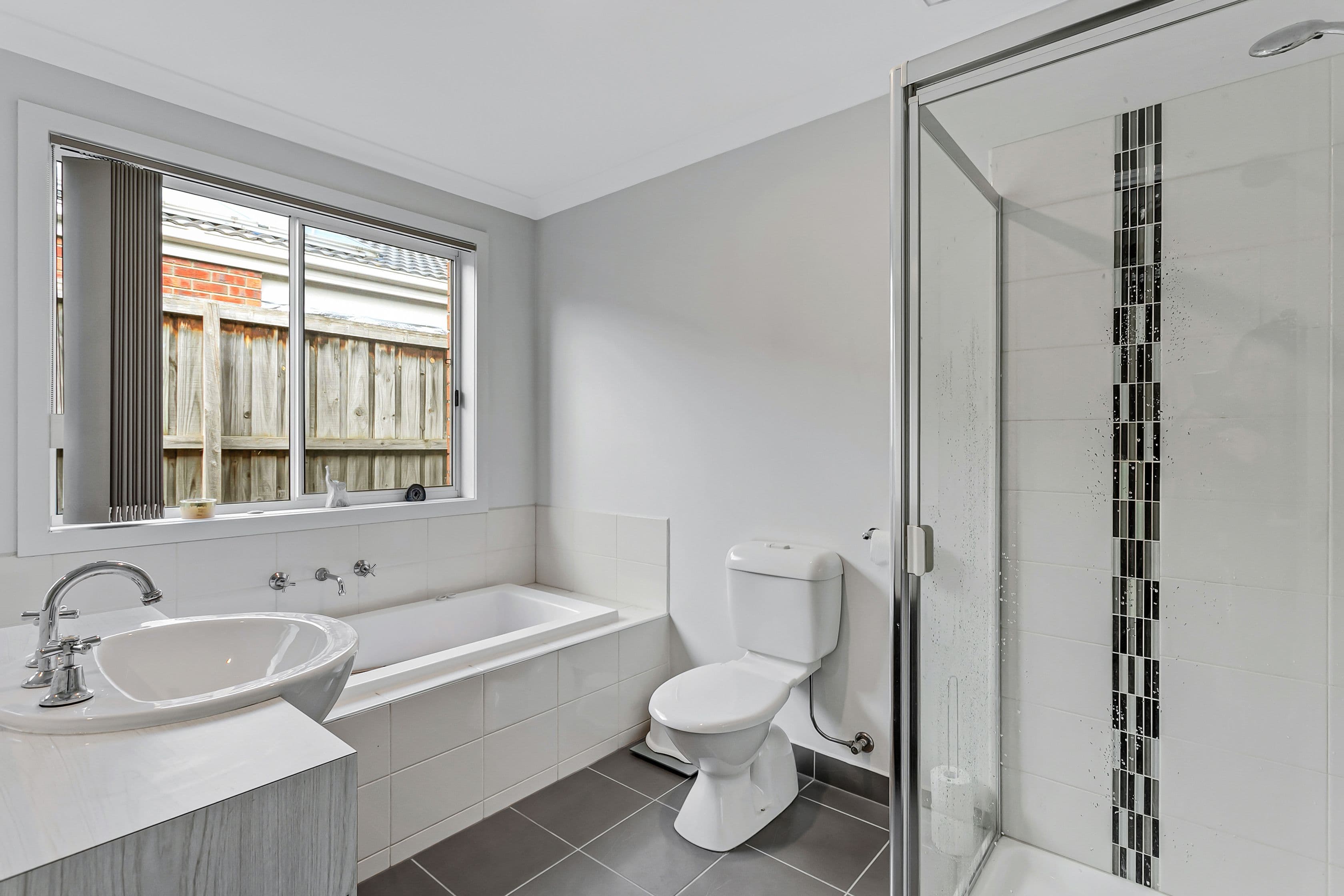 20 Central Avenue, Pakenham VIC 3810, Pakenham - Thumbnail 8