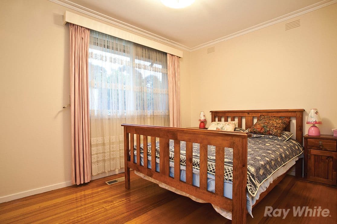 27 Ingleside Crescent, GLEN WAVERLEY VIC 3150, Glen Waverley - Thumbnail 7