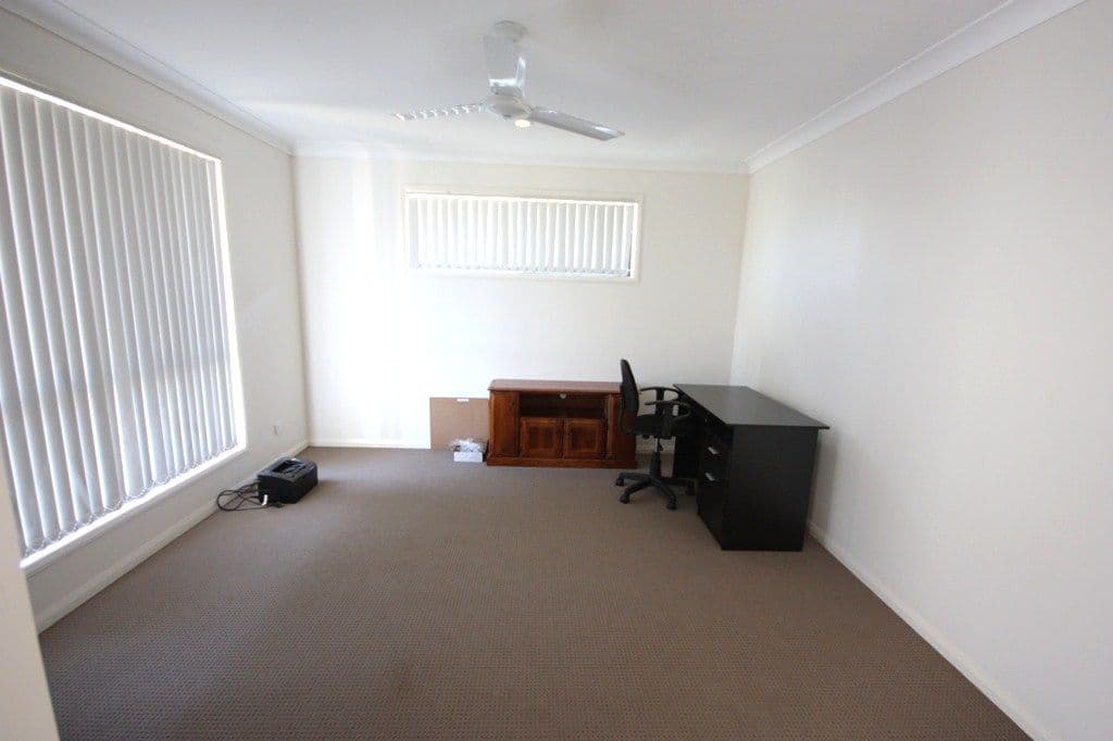 83 Utah Drive, MORANBAH QLD 4744, Moranbah - Thumbnail 2