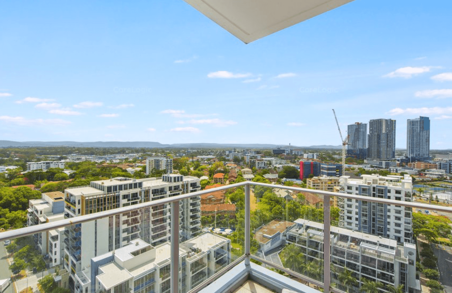 4 Como Crescent, Southport QLD 4215, Southport - Thumbnail 2