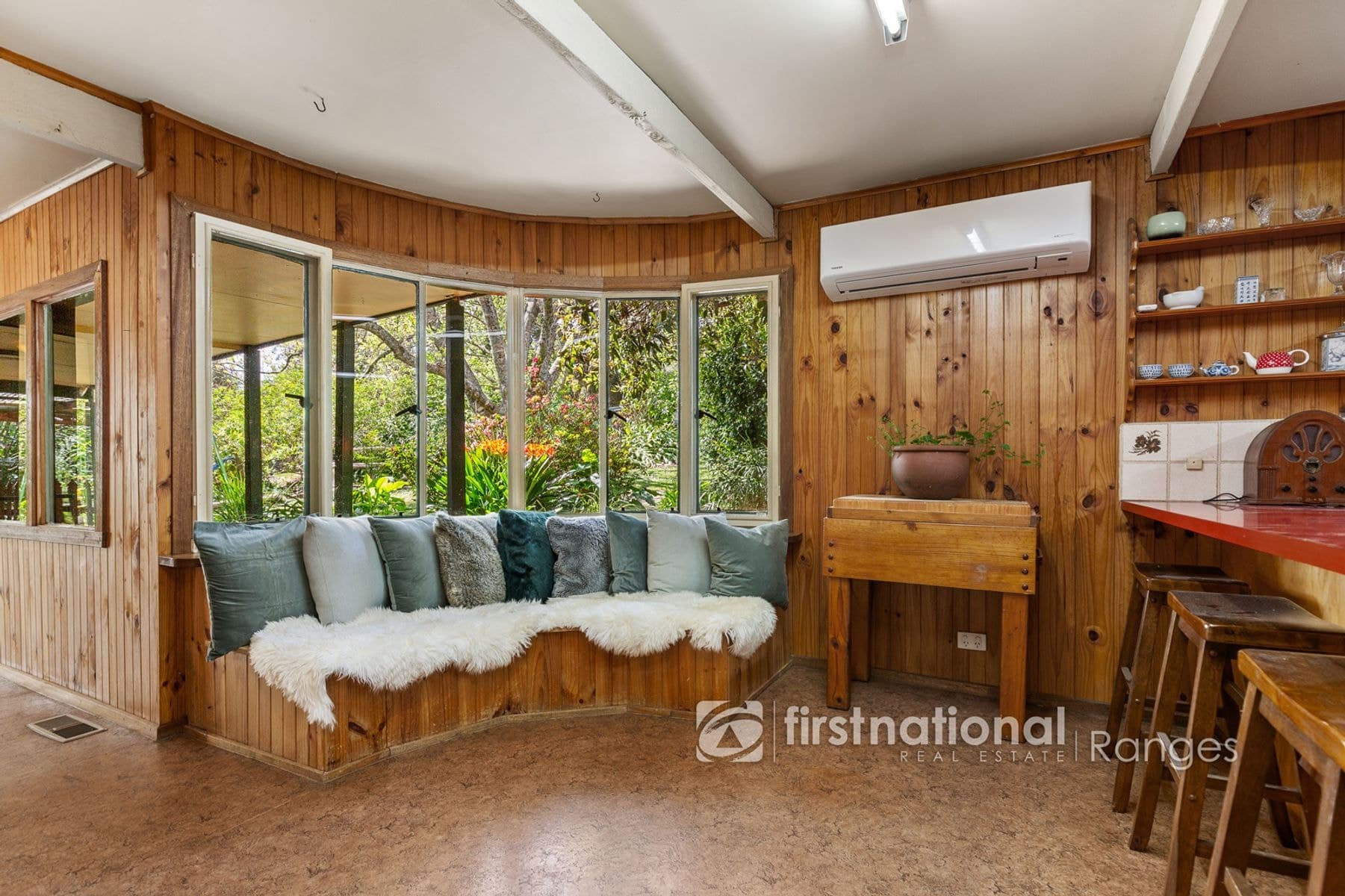35 Mt Pleasant Road, Monbulk VIC 3793, Monbulk - Thumbnail 2
