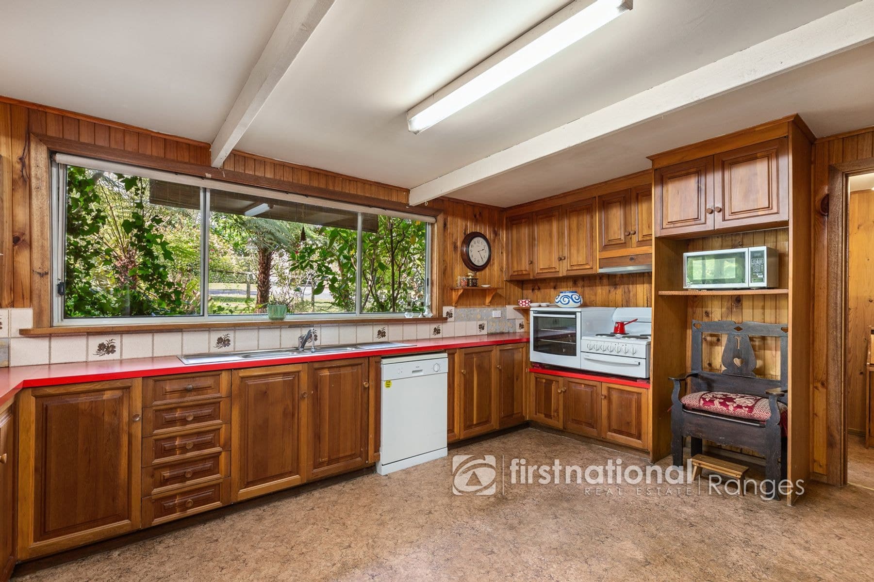 35 Mt Pleasant Road, Monbulk VIC 3793, Monbulk - Thumbnail 4