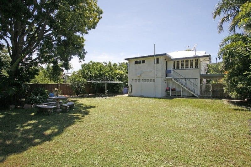 42 Stagpole Street, WEST END QLD 4810, West End - Thumbnail 8
