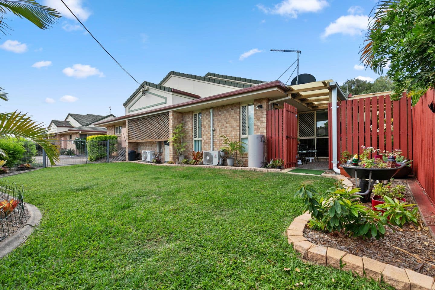 72 Miller Street, Urangan QLD 4655, Urangan - Thumbnail 2