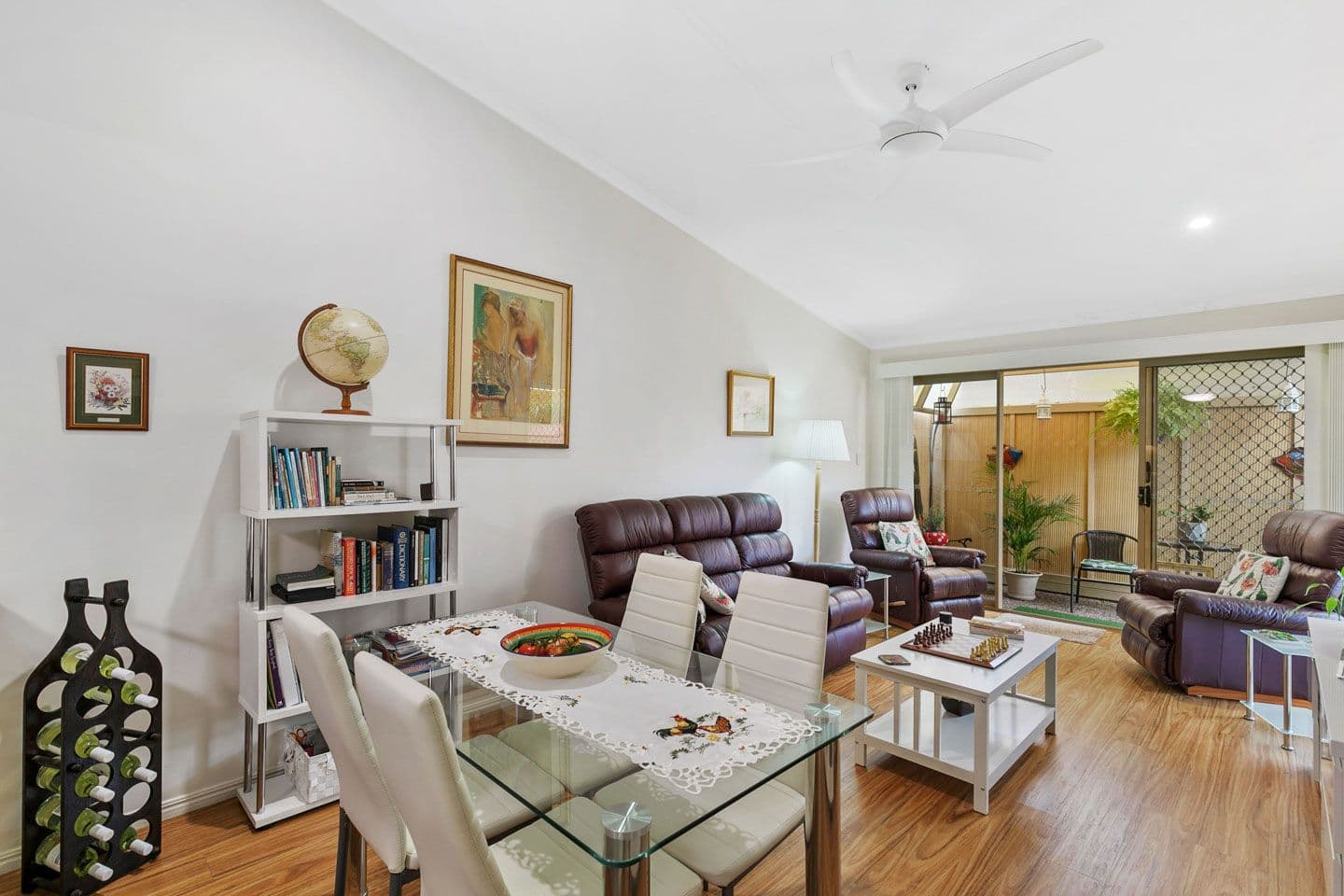 72 Miller Street, Urangan QLD 4655, Urangan - Thumbnail 4