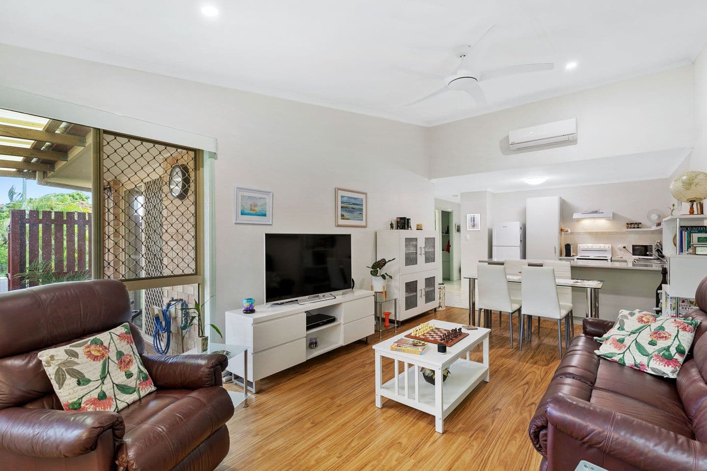 72 Miller Street, Urangan QLD 4655, Urangan - Thumbnail 6