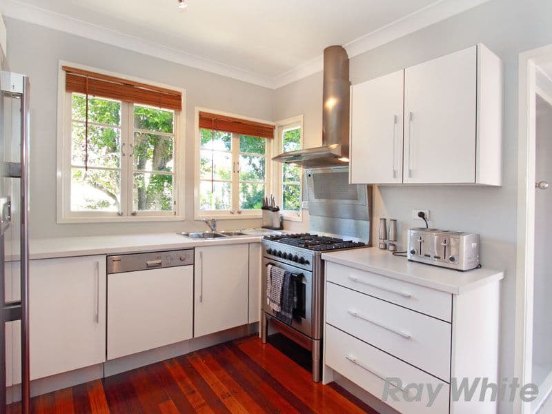 5 Benyon Street, WAVELL HEIGHTS QLD 4012, Wavell Heights - Thumbnail 6