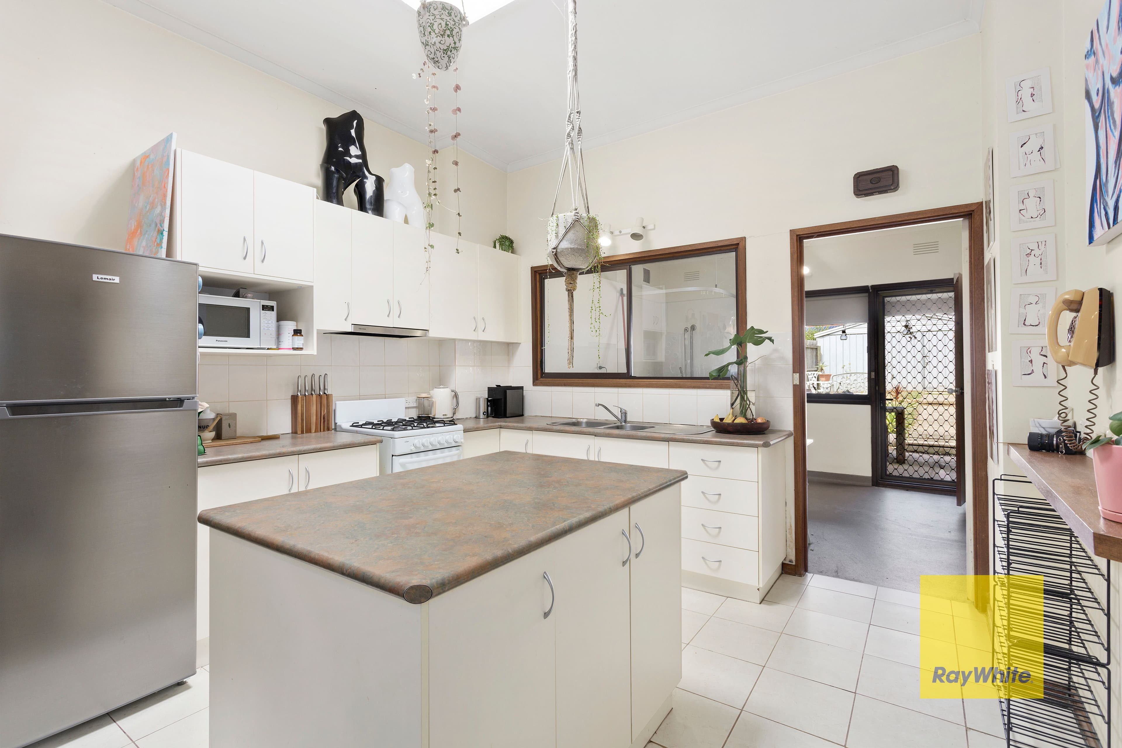 5 Fairlie Street, Hamlyn Heights VIC 3215, Hamlyn Heights - Thumbnail 3