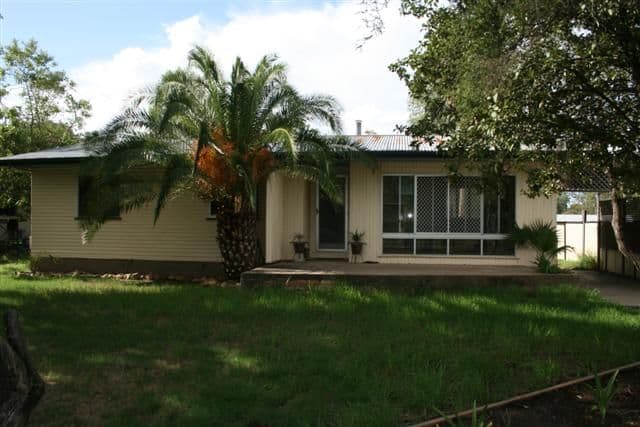 35 Taylor Street, ROMA QLD 4455, Roma - Thumbnail 4