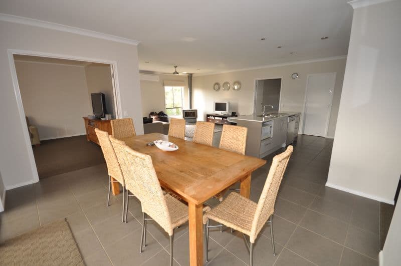15 Darriwell Drive, BANNOCKBURN VIC 3331, Bannockburn - Thumbnail 6