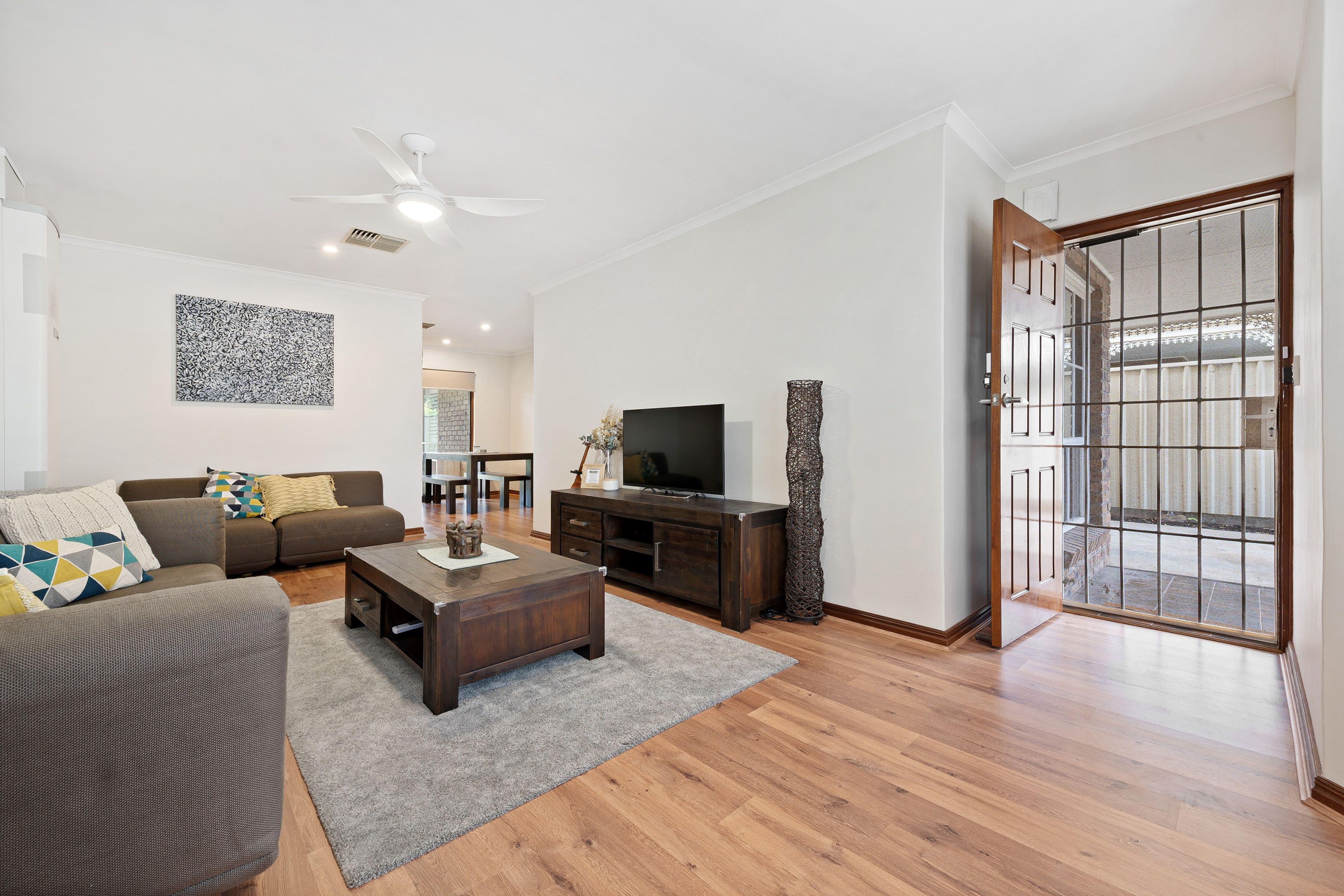 7 Hillsea Avenue, Clearview SA 5085, Clearview - Thumbnail 4