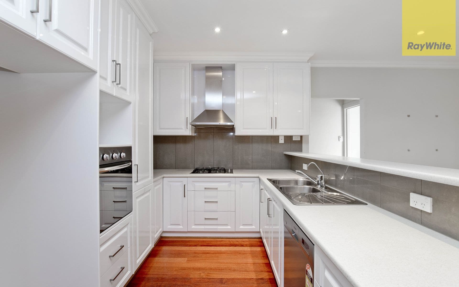15 Hughes Avenue, Henley Beach SA 5022, Henley Beach - Thumbnail 3