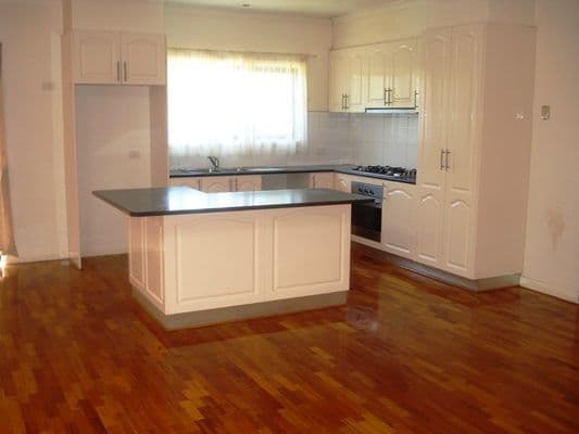 72 Mountview Road, THOMASTOWN VIC 3074, Thomastown - Thumbnail 3