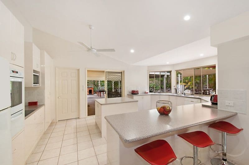 41 Leyshon Court, BONOGIN QLD 4213, Bonogin - Thumbnail 2