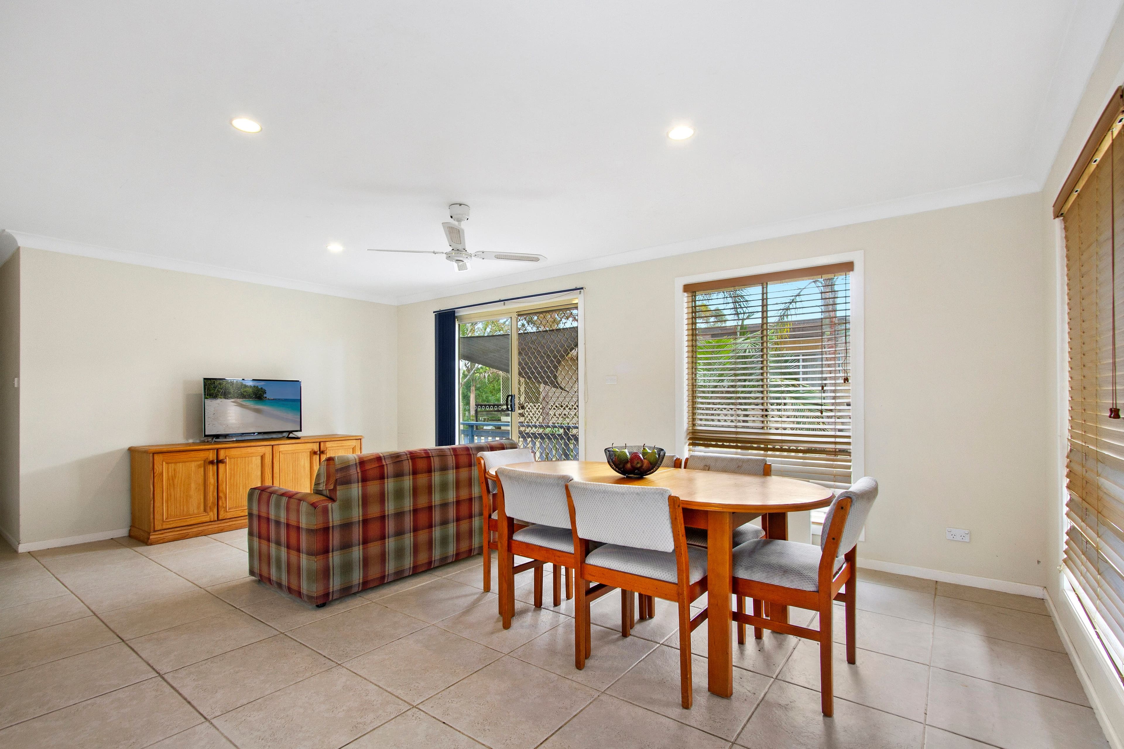 13 Palana Street, Surfside - Thumbnail 3