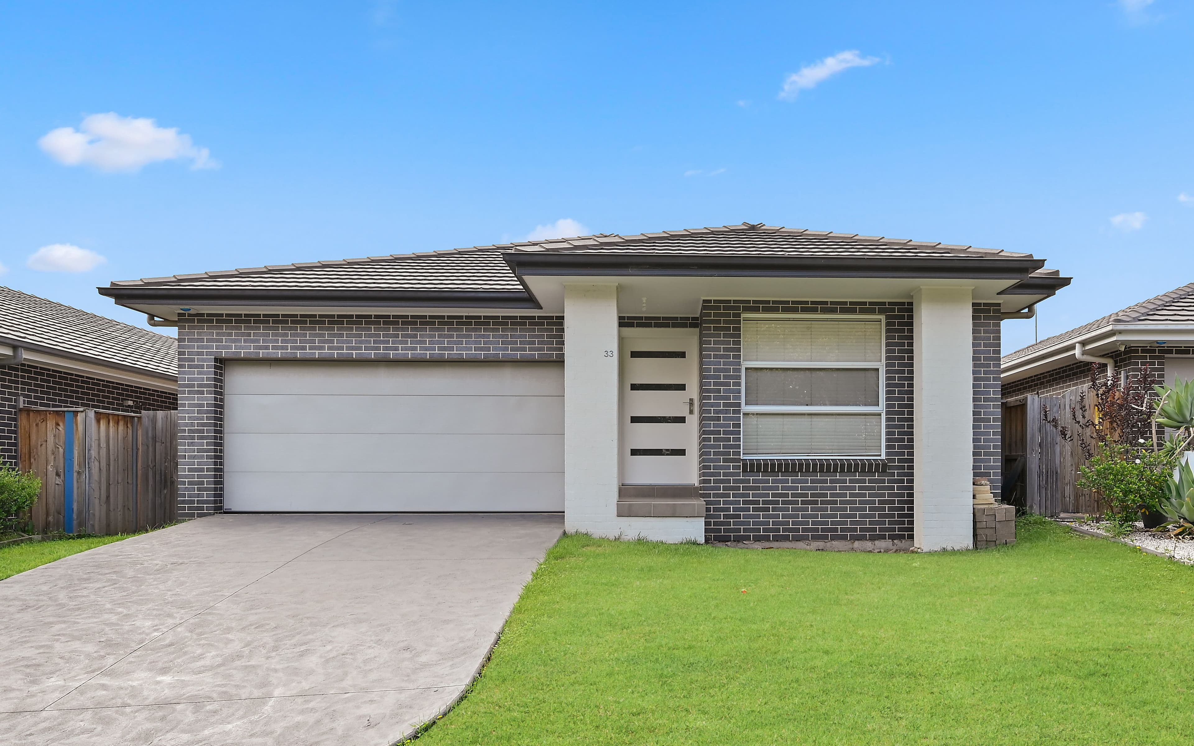 33 Cartwright Crescent, Bradbury NSW 2560, Bradbury - Image 1