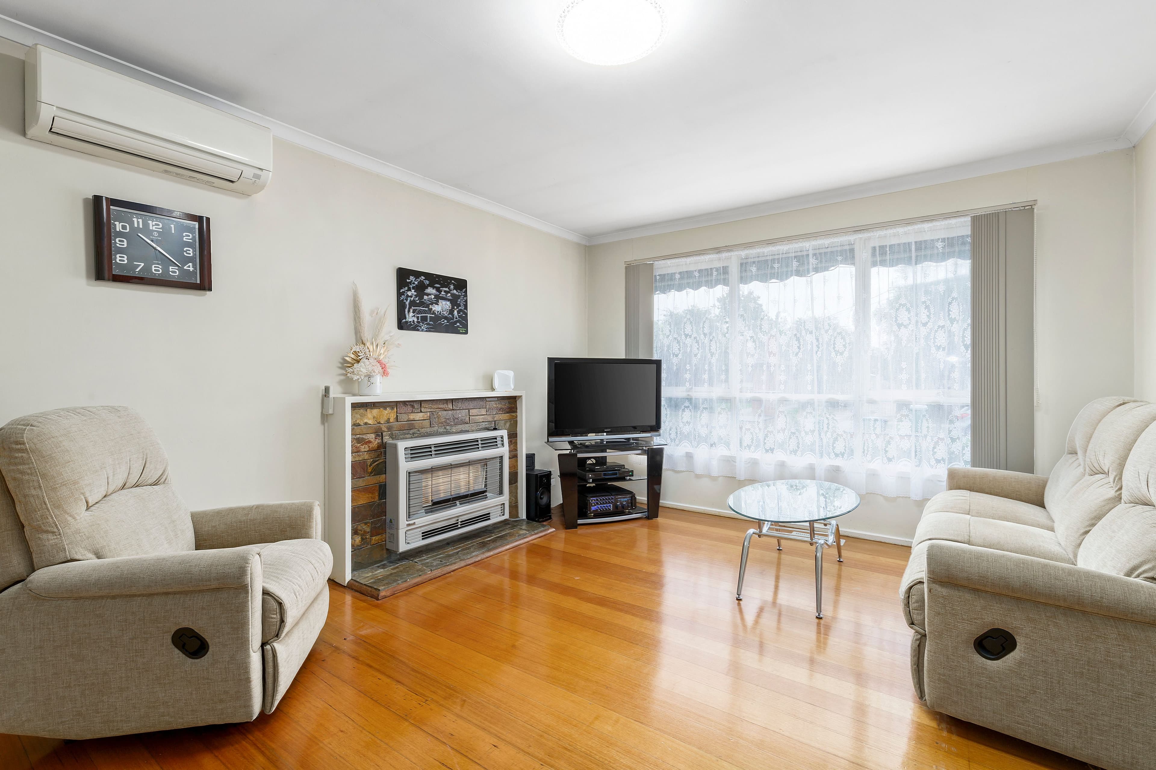 8 Swanley Avenue, Bayswater North VIC 3153, Bayswater North - Thumbnail 2