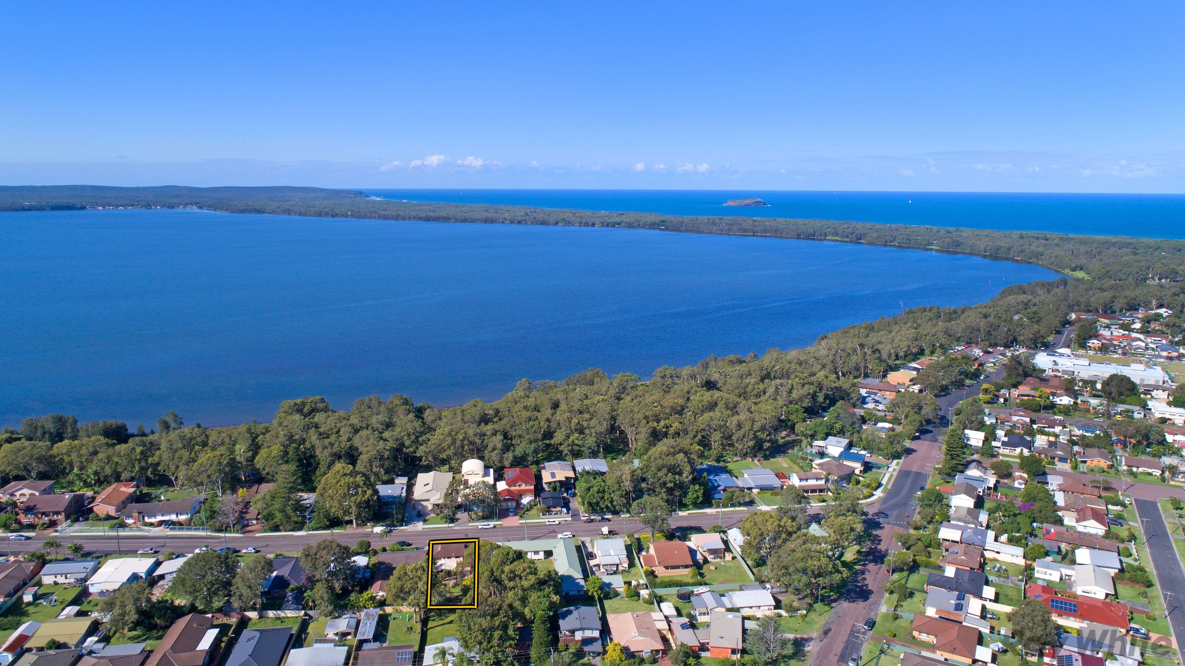 16 Sunrise Avenue, Budgewoi - Image 1