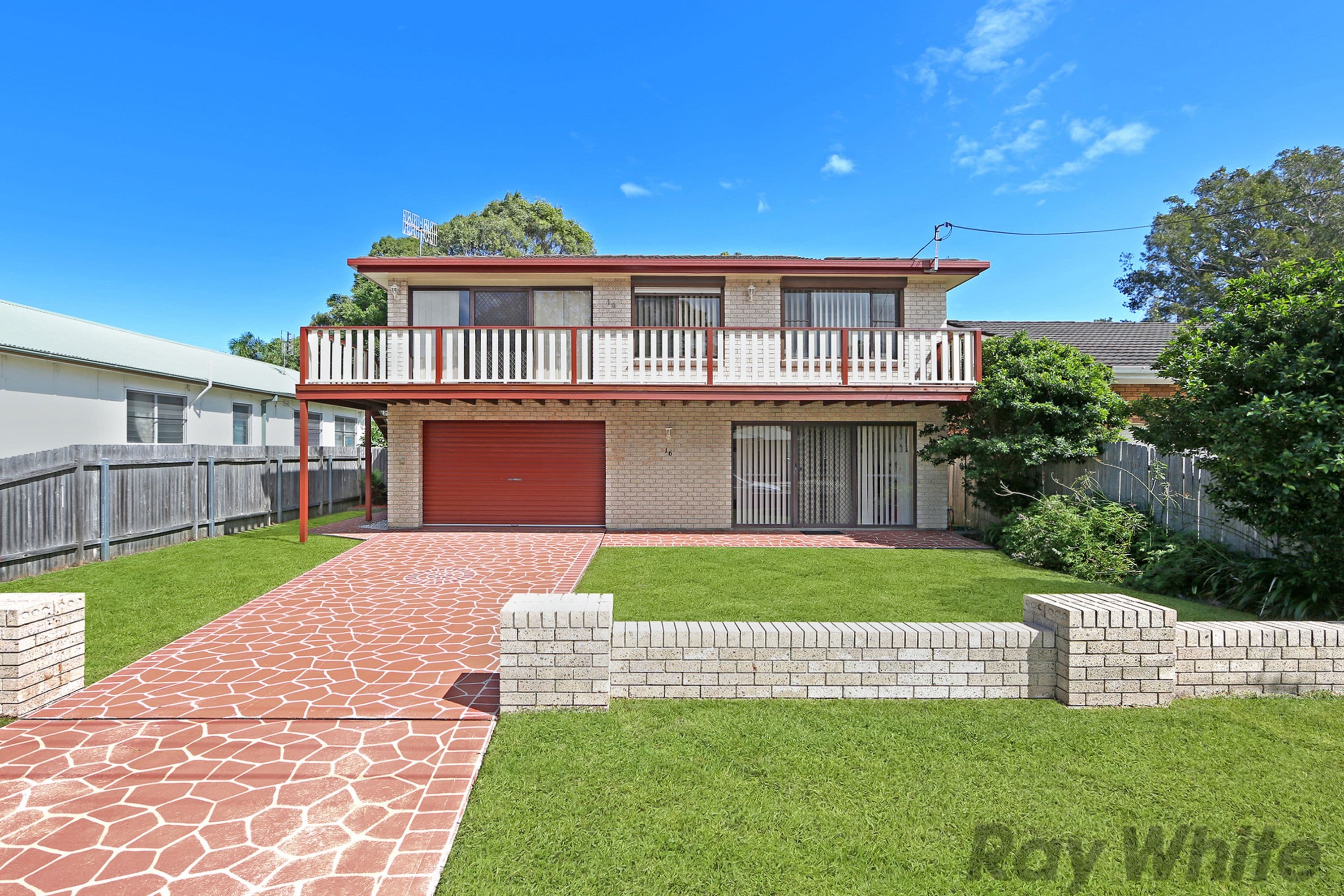 16 Sunrise Avenue, Budgewoi - Thumbnail 2