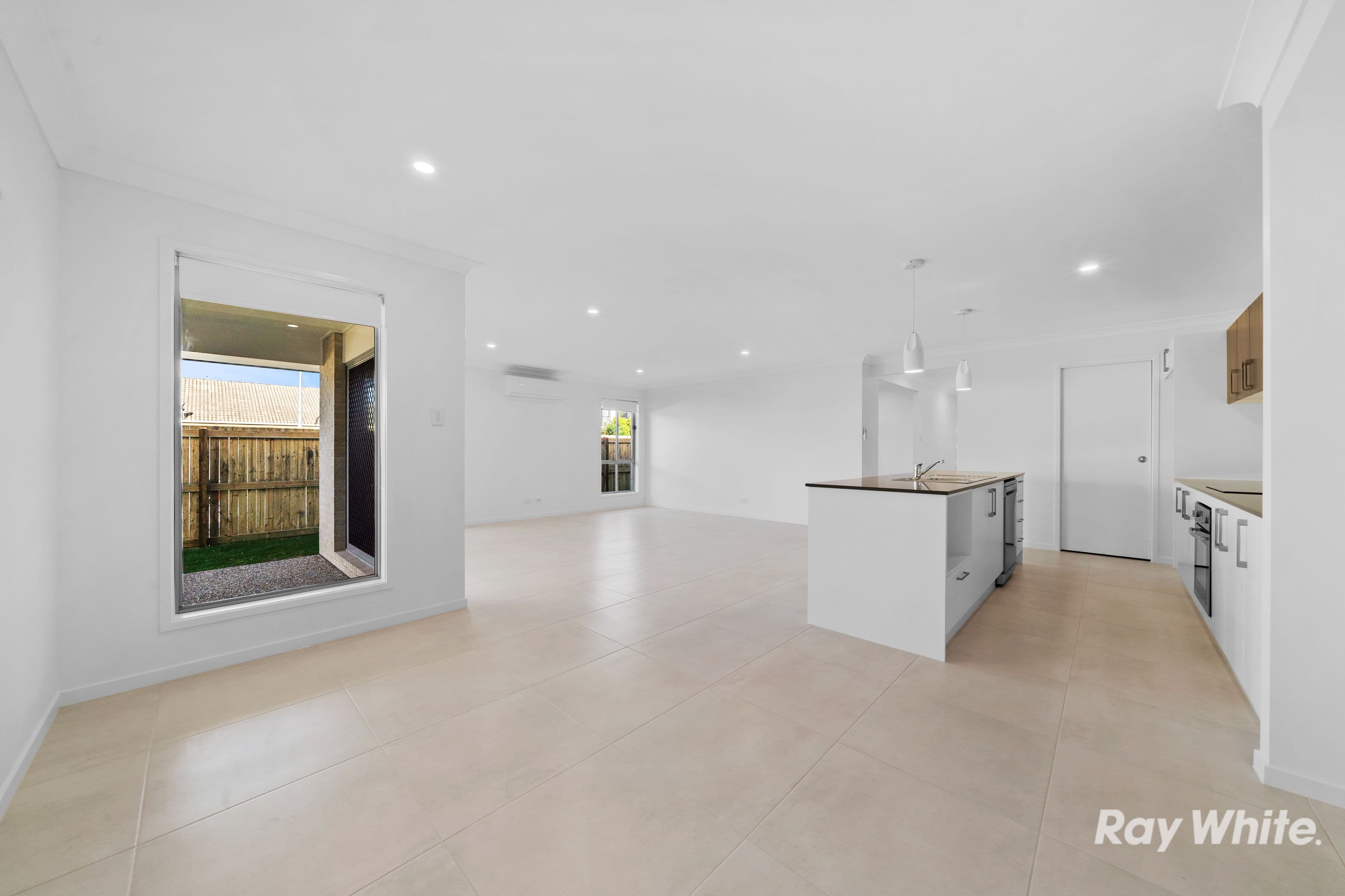 26 Vivienne Way, Marsden QLD 4132, Marsden - Thumbnail 4