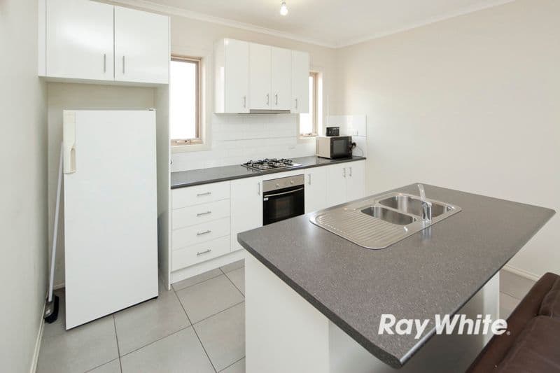 10 Raymond Street, Somerville VIC 3912, Somerville - Thumbnail 5