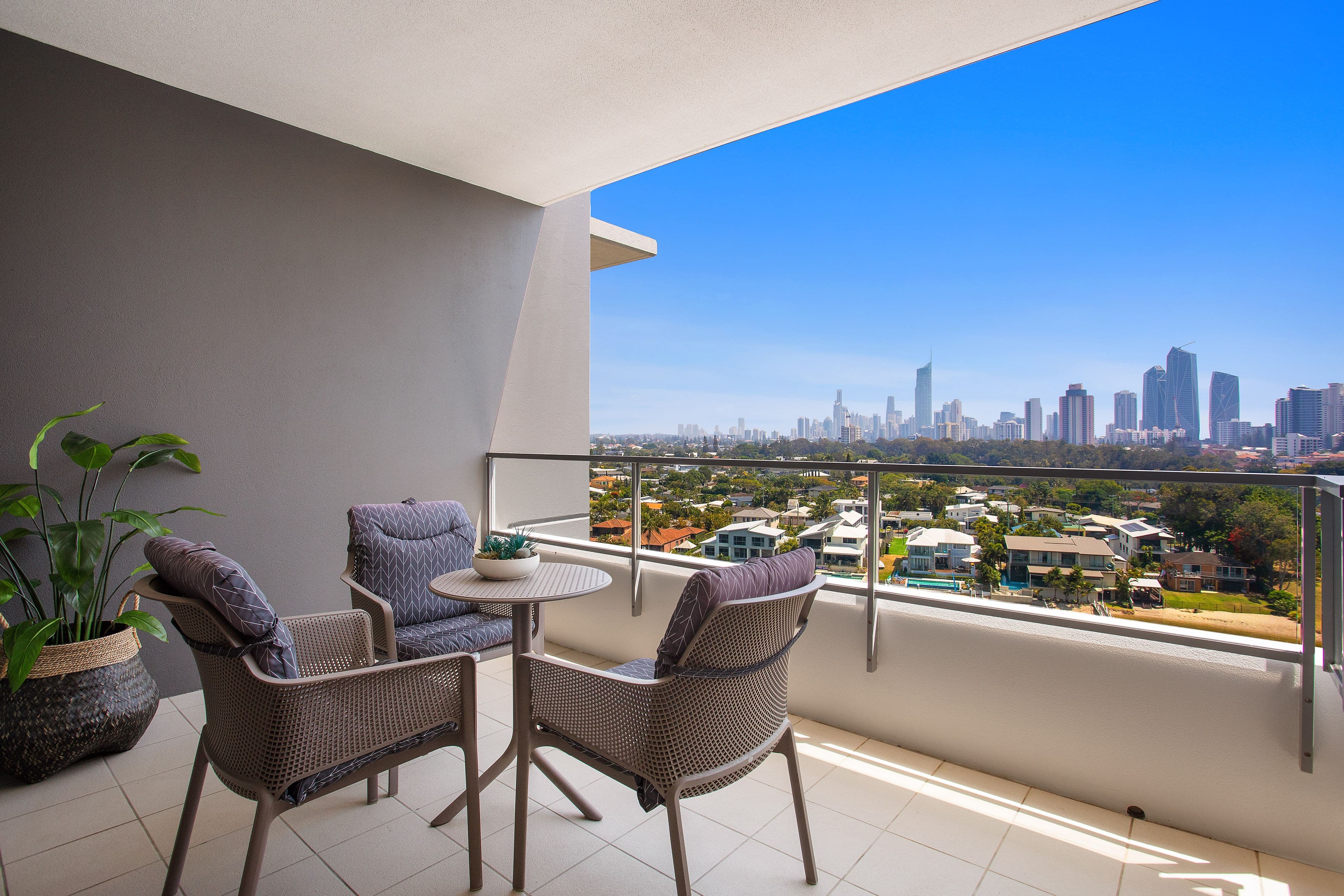 33 T E Peters Drive 'Freshwater Point', Broadbeach Waters QLD 4218, Broadbeach Waters - Thumbnail 3