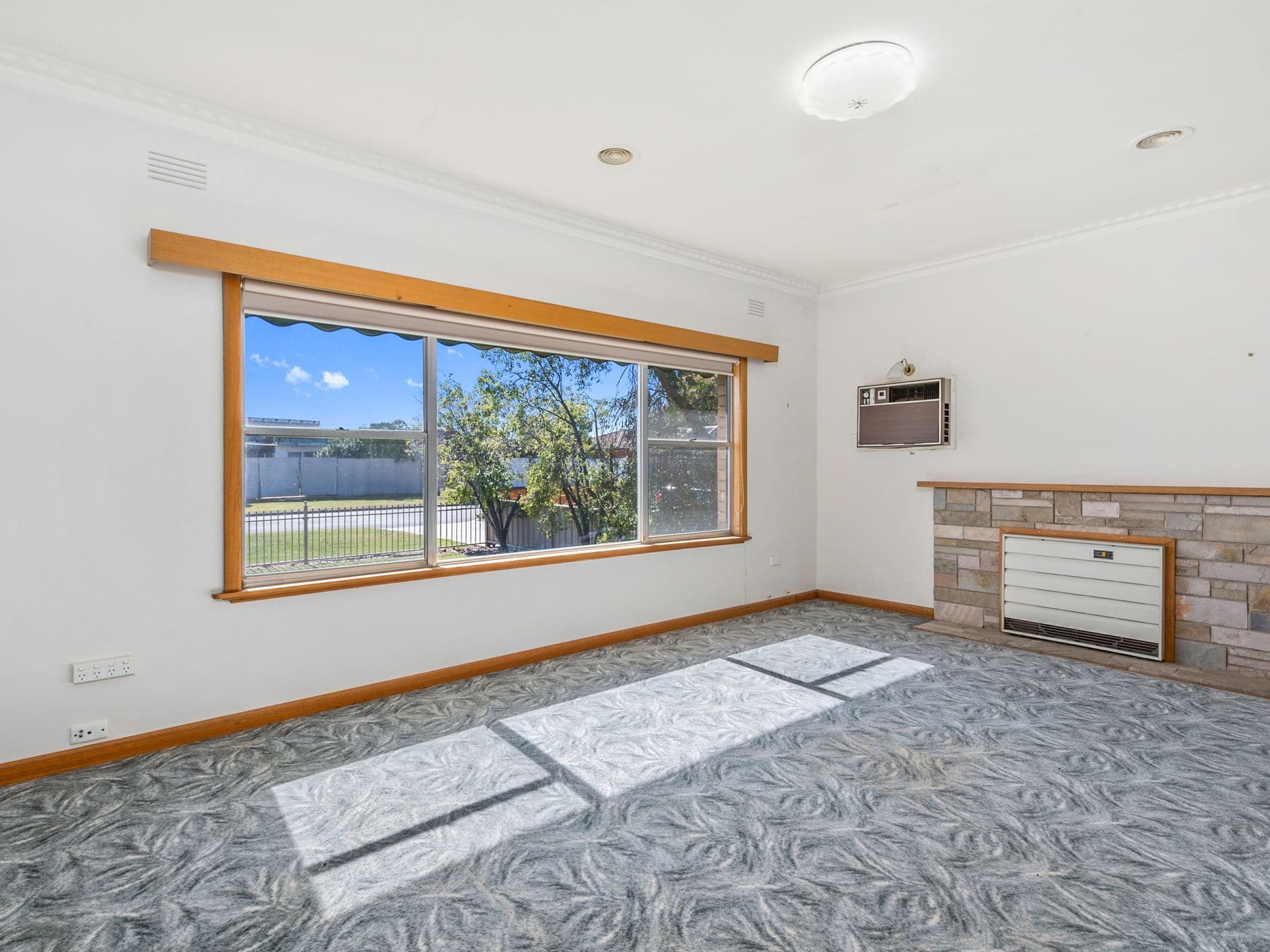 31 Dunlop Street, Yarrawonga VIC 3730, Yarrawonga - Thumbnail 3