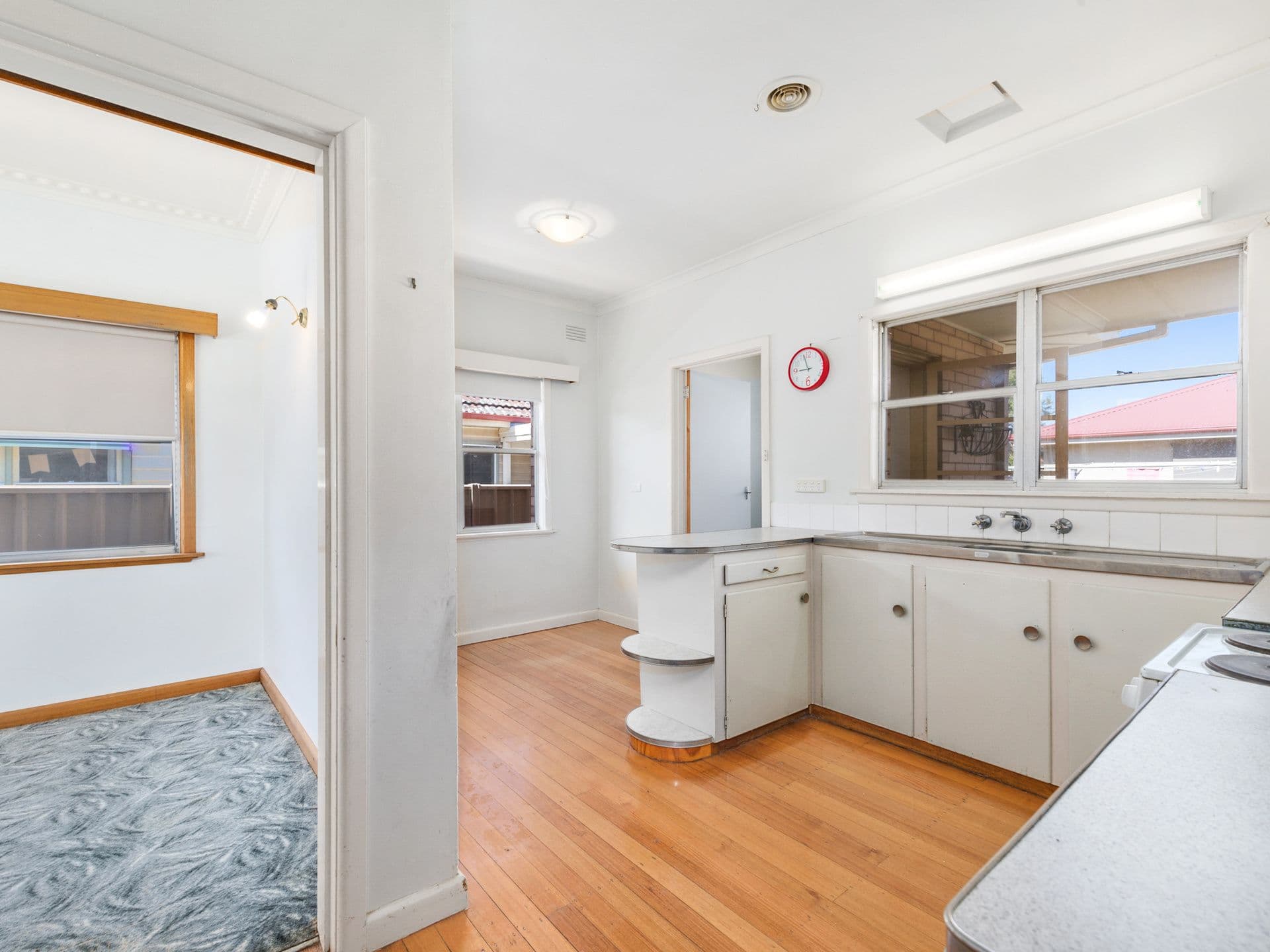 31 Dunlop Street, Yarrawonga VIC 3730, Yarrawonga - Thumbnail 7