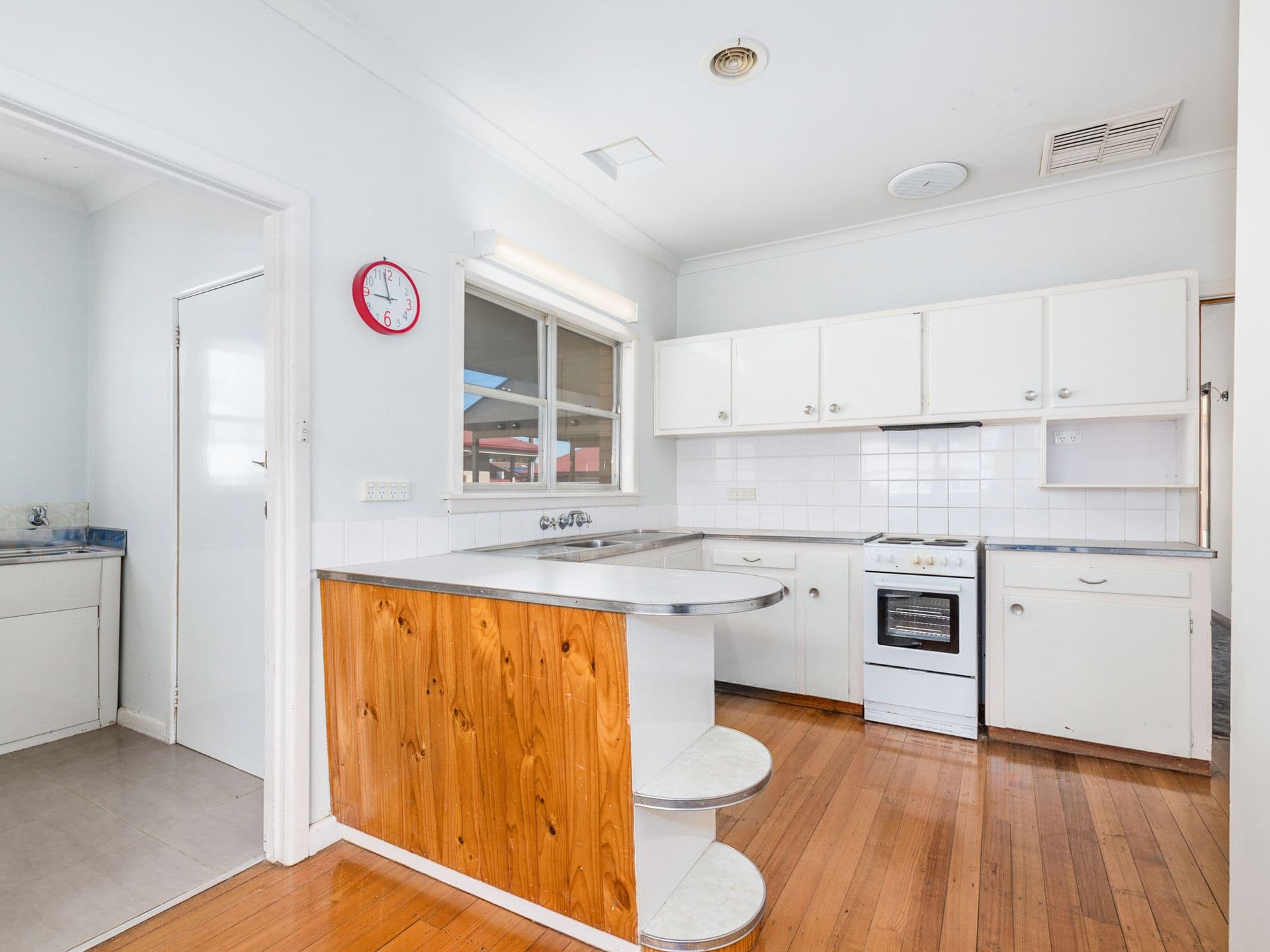 31 Dunlop Street, Yarrawonga VIC 3730, Yarrawonga - Thumbnail 8