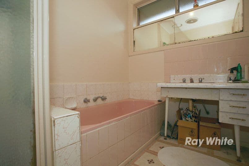 41 Bloomfield Road, NOBLE PARK VIC 3174, Noble Park - Thumbnail 2