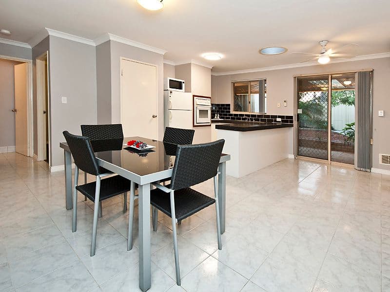 68 Coronata Drive, Warnbro WA 6169, Warnbro - Thumbnail 4