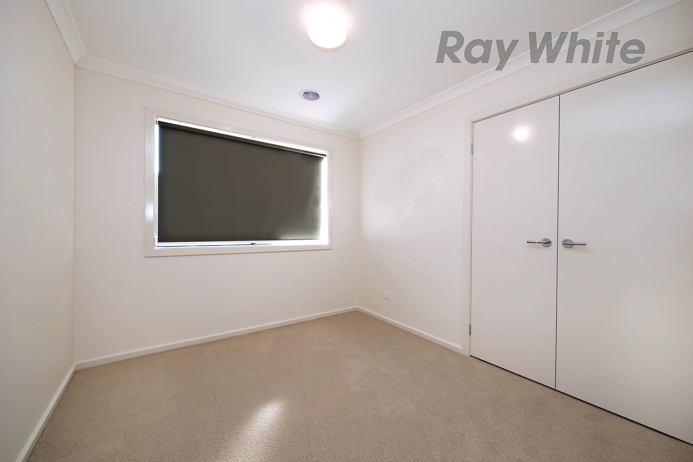 8a Dundas Road, Point Cook VIC 3030, Point Cook - Thumbnail 7