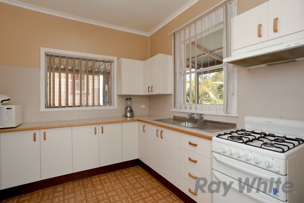 120 Barton Street, MAYFIELD NSW 2304, Mayfield - Thumbnail 3