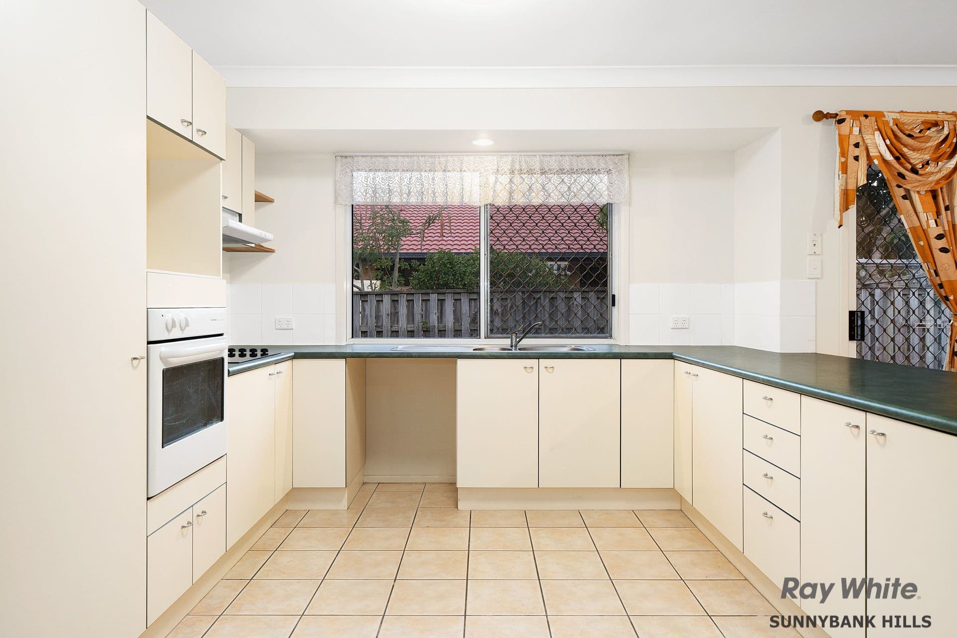 7 Hockey Street, Kuraby QLD 4112, Kuraby - Thumbnail 5