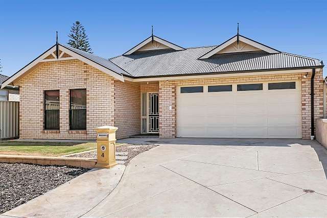 4 Farncomb Court, Largs North SA 5016, Largs North - Image 1