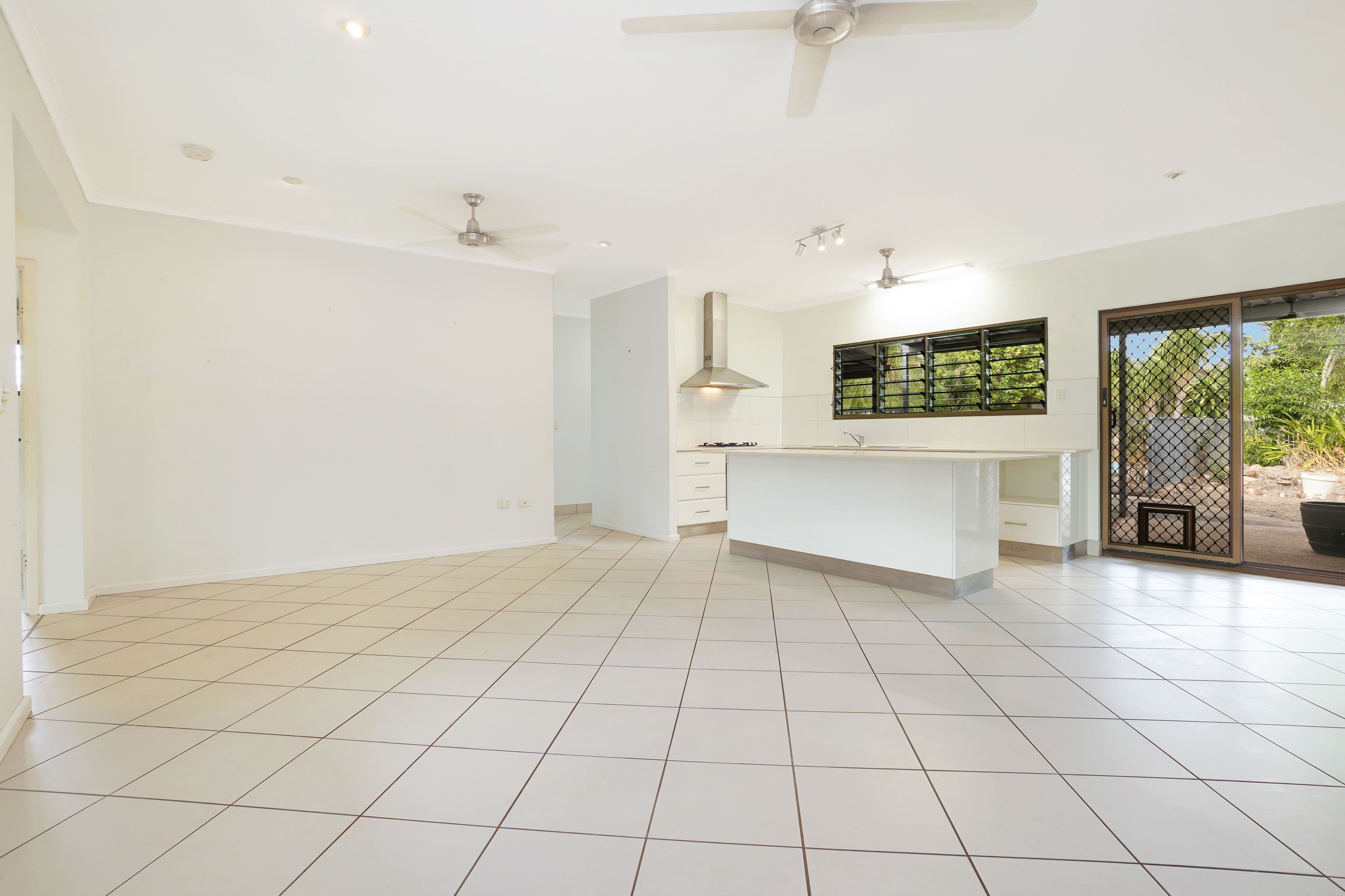 12 Helio Court, Woodroffe NT 0830, Woodroffe - Thumbnail 5