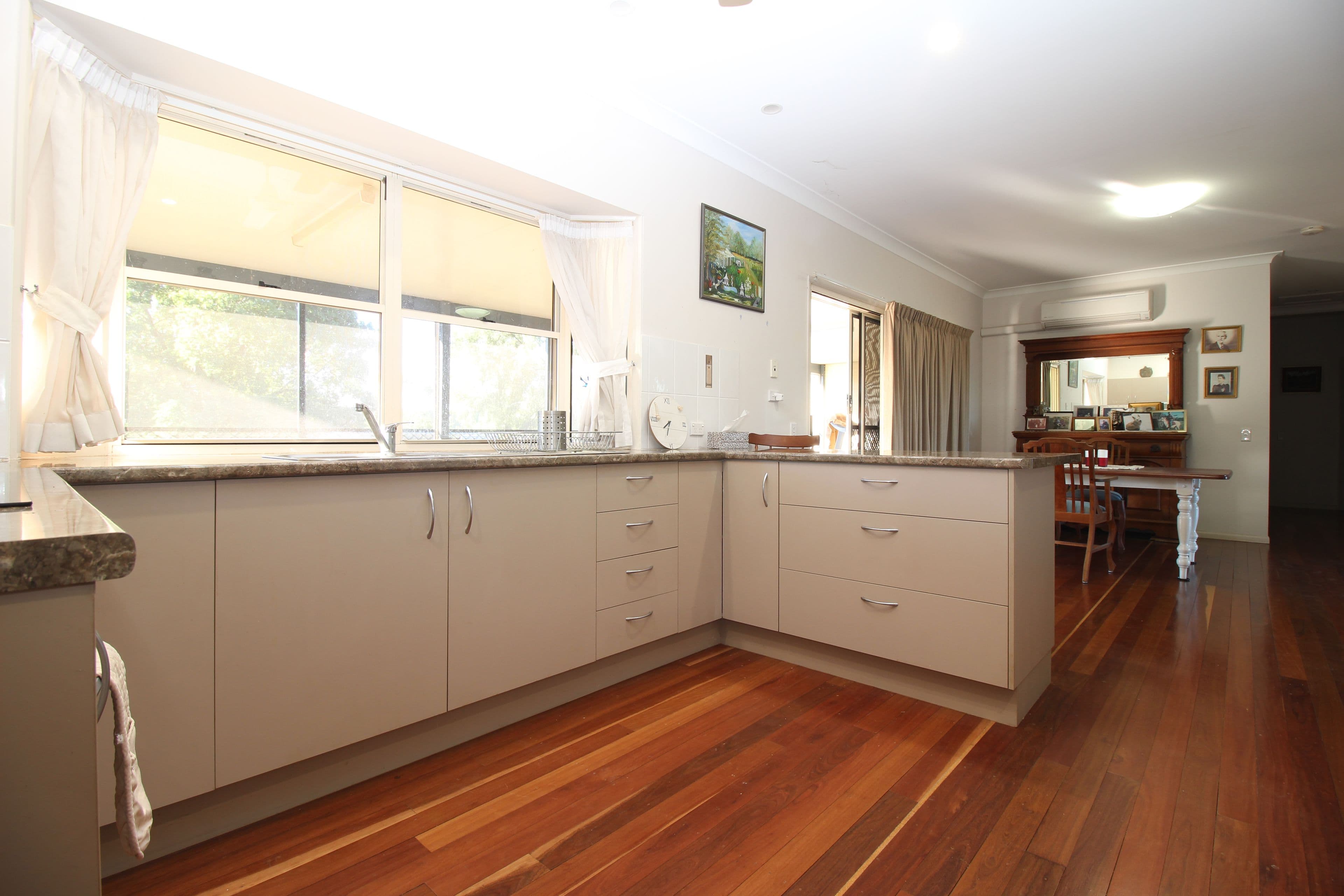 5 Margaret Place, Emerald QLD 4720, Emerald - Thumbnail 5