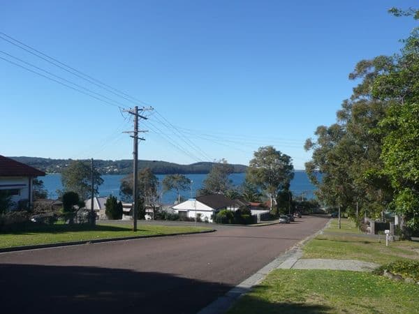7 Bolton Point Road, BOLTON POINT NSW 2283, Bolton Point - Thumbnail 4