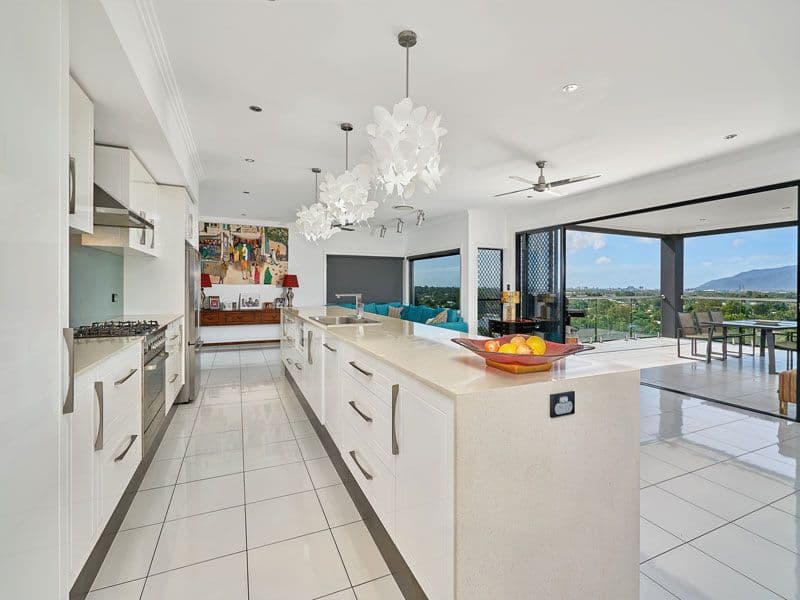 10 Sunbird Drive, Woree QLD 4868, Woree - Thumbnail 7