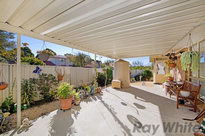3 Bromley Court, LAKE HAVEN NSW 2263, Lake Haven - Thumbnail 2