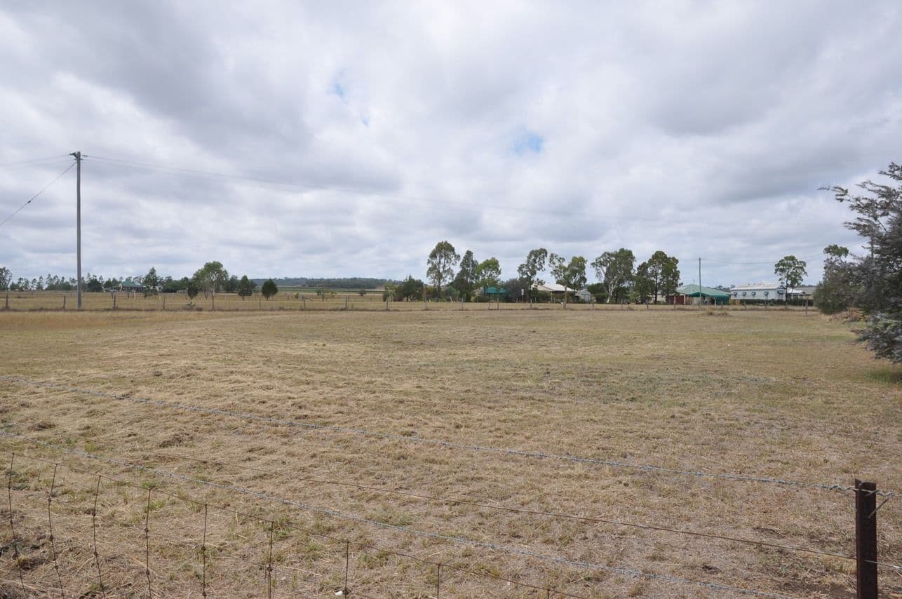 3 Eton Street, CAMBOOYA QLD 4358, Cambooya - Image 1
