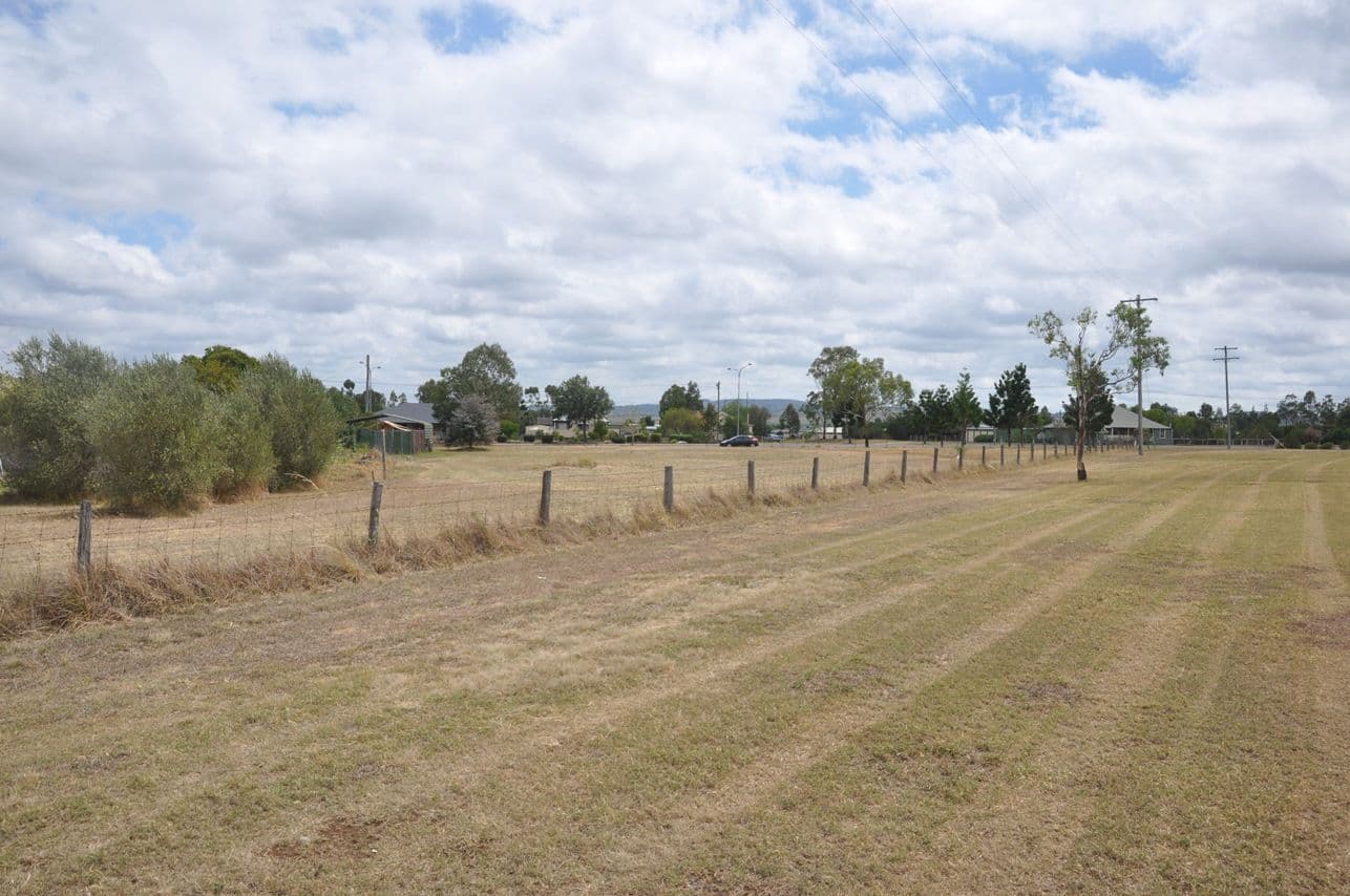 3 Eton Street, CAMBOOYA QLD 4358, Cambooya - Thumbnail 4