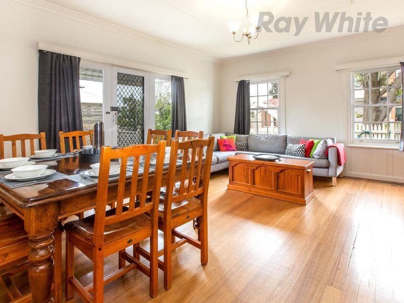 10 Fourth Avenue, Rosebud VIC 3939, Rosebud - Thumbnail 4