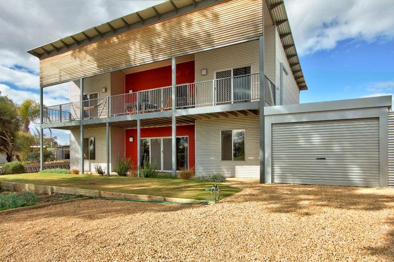 18 Sherwood Avenue, Loxton North SA 5333, Loxton North - Image 1