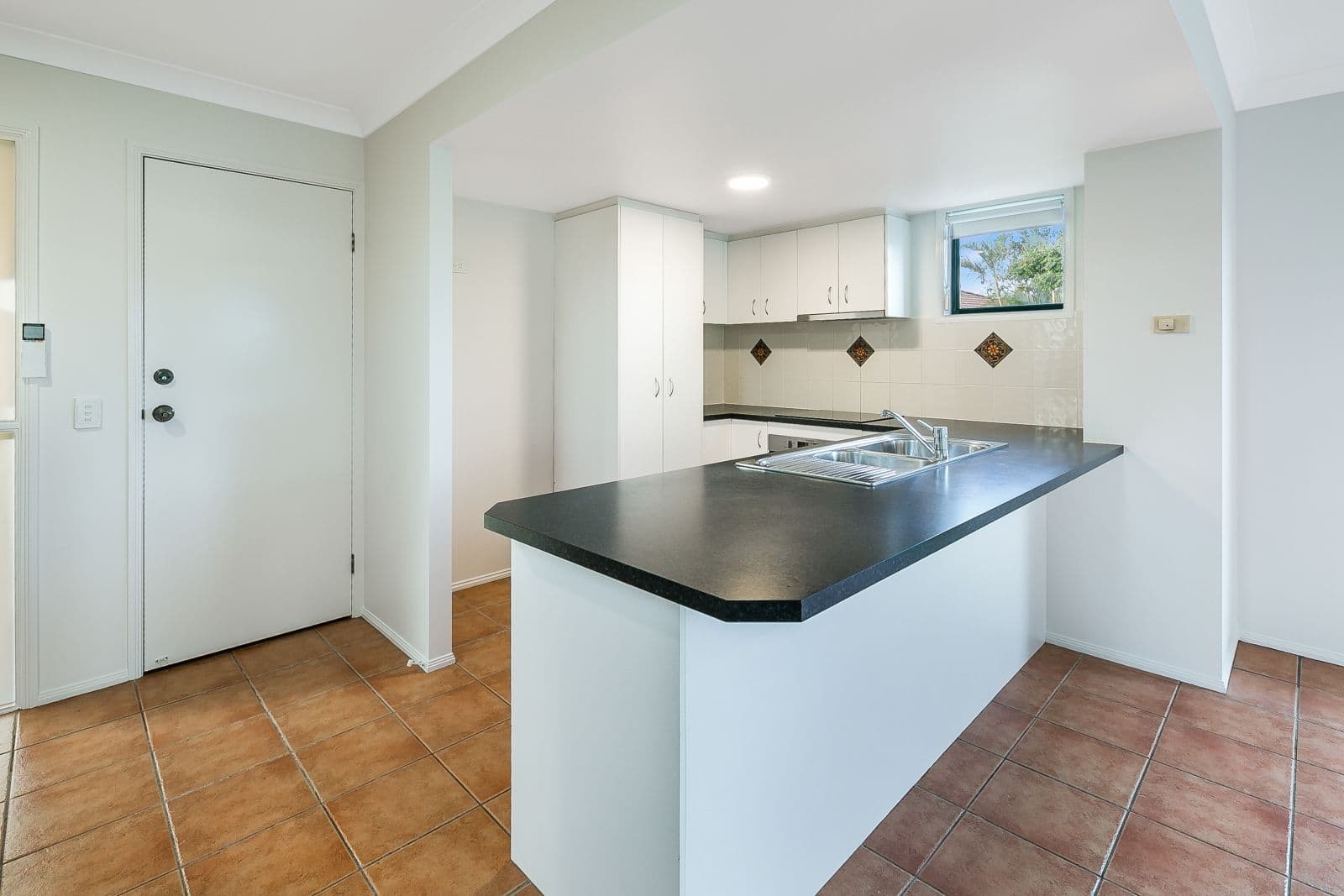 21 Oxbridge Chase, Arundel QLD 4214, Arundel - Thumbnail 6