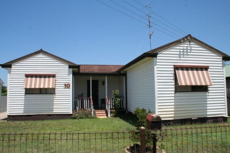 10 Kuttul Street, BLACKSMITHS NSW 2281, Blacksmiths - Image 1