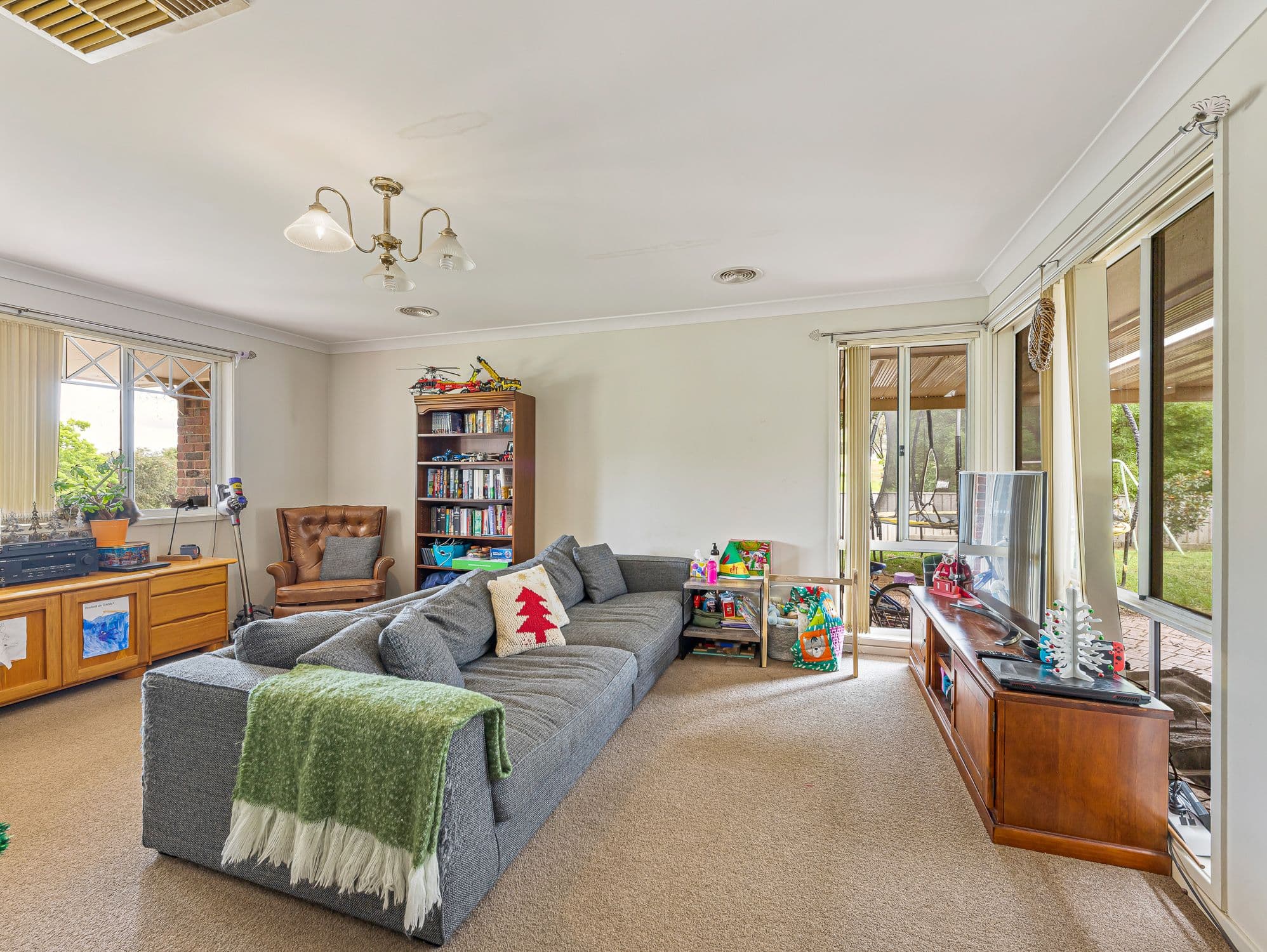 2 Highgrove Place, West Albury NSW 2640, West Albury - Thumbnail 4
